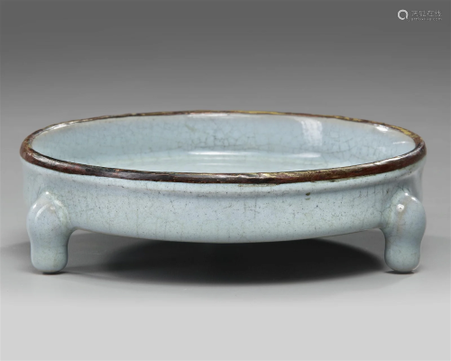 A CHINESE THREE LEGGED PLATE RU WARE WASHER, SONG DYNASTY (9...