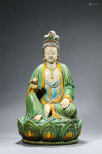 Sancai-Glazed Figure of Guanyin