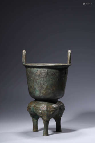 Bronze Ritual Cicada Tripod Vessel Yan