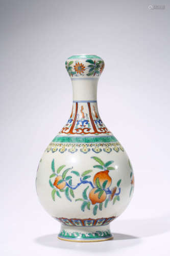 Doucai Glaze Garlic-Head-Shaped Vase