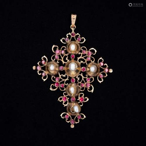 Antique cross pendant made of yellow gold, pearls and garnet...
