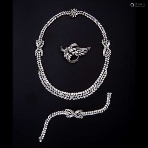 Fine parure made of white gold and diamonds