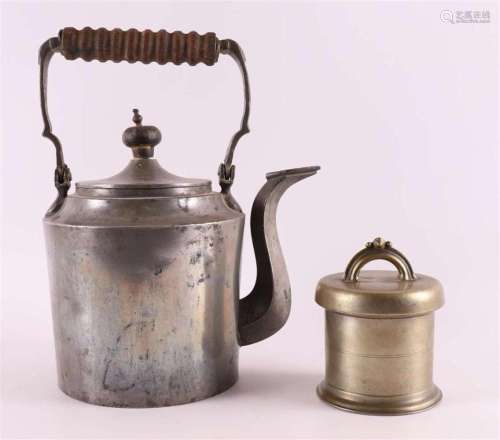 A white pewter butter can and ditto teapot, around 1900.