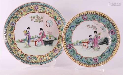 Two various famille verte porcelain dishes, China, People...