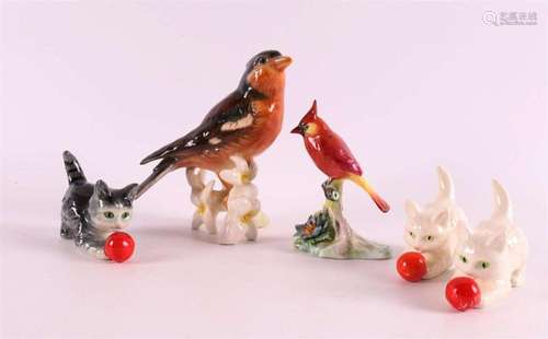 Three various porcelain kittens with a ball, Germany, Goebel...