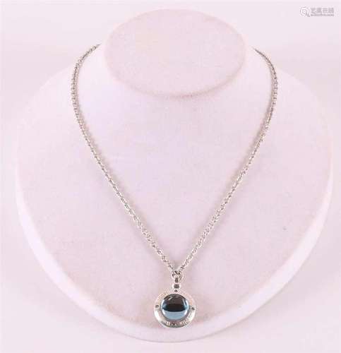 'A first grade silver necklace and fixed pendant with zi...