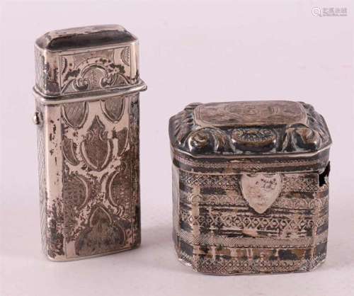 A 2nd grade 835/1000 silver loderein box, 19th century.