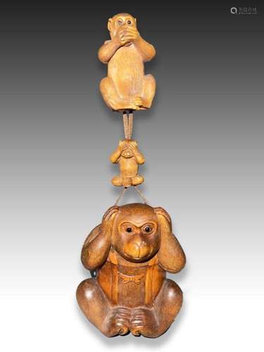 A WOODEN INRO SET OF MONKEY, 20TH CENTURY