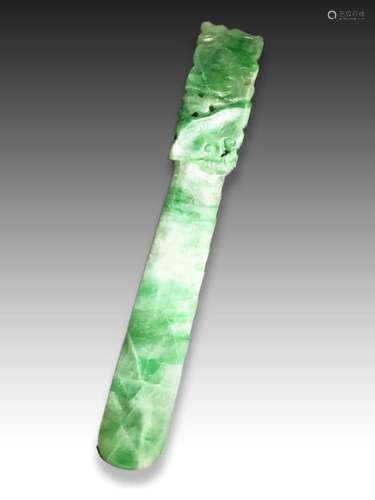 A JADE HAIR PIN, QING DYNASTY (1644-1911)