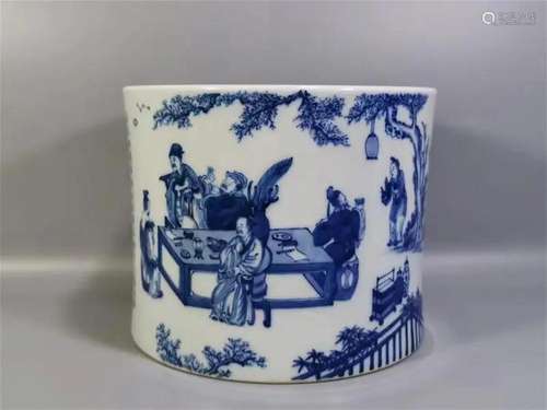 BLUE AND WHITE SCHOLARS BRUSH POT