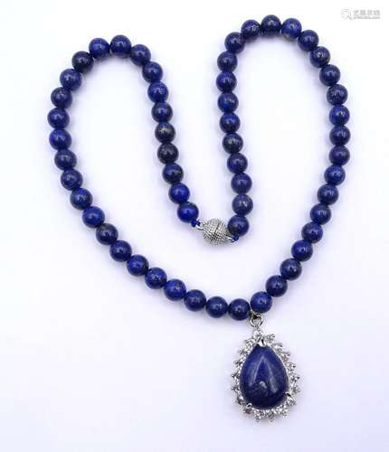 LAPISLAZULI COLLIER MIT ANHÄNGER, SILBERFARBENER MAGNETVERSC...