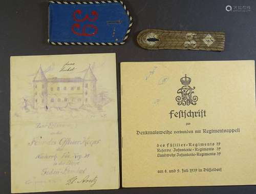 HEFT UND SCHULTERKLAPPEN REGIMENT 39