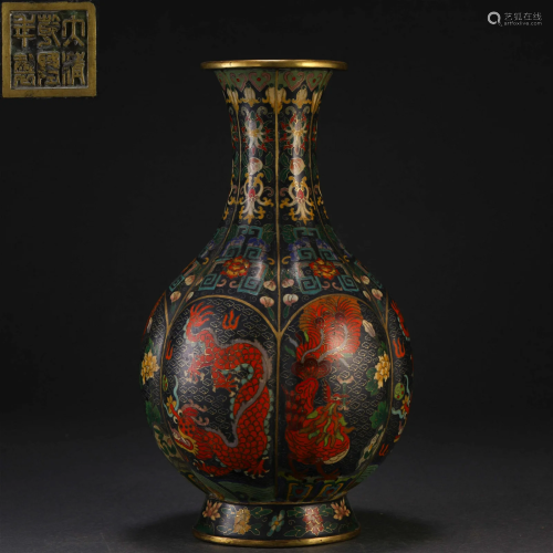 A Chinese Cloisonne Enamel Vase Qing Dyn.