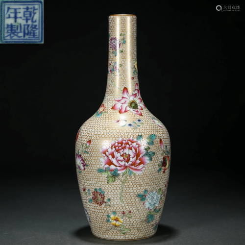 A Chinese Falangcai Flower Vase Qing Dyn.