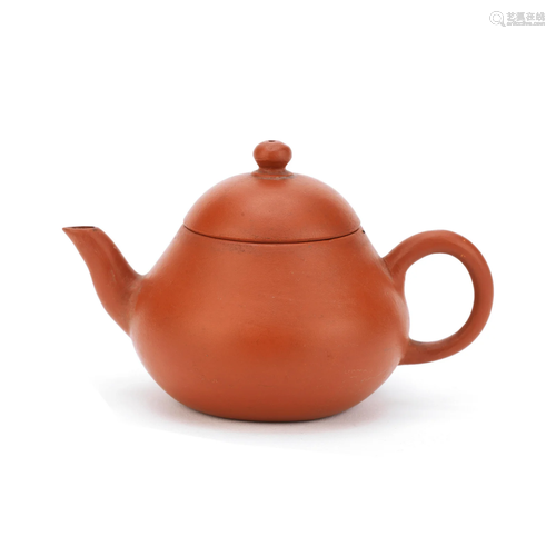 A SMALL YIXING TEAPOT AND COVER Jiaqing four-character mark ...