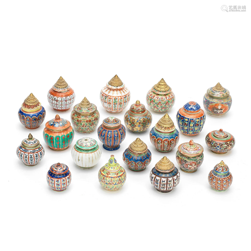 A GROUP OF TWENTY BENCHARONG SMALL JARS AND COVERS China for...