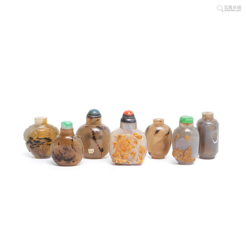 A GROUP OF SEVEN AGATE SNUFF BOTTLES 19th/early 20th century...