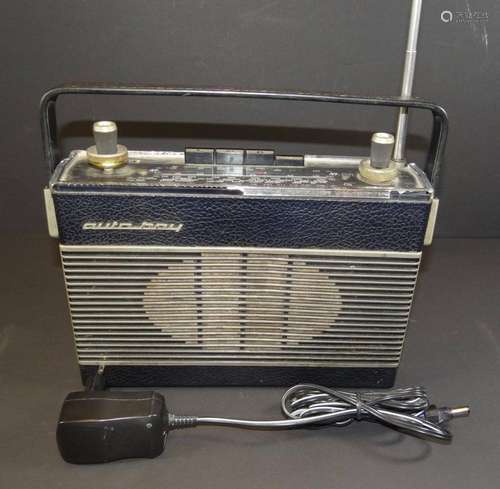 TRANSISTORRADIO "GRUNDIG" AUTO BOY