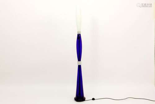 BOREK SIPEK (1949 - 2016) staande designlamp in blauw en wit...