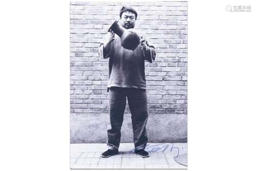 AI WEIWEI (°1957) AI WEIWEI (°1957) handgesigneerde print va...