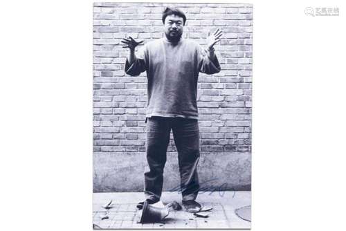 AI WEIWEI (°1957) AI WEIWEI (°1957) handgesigneerde print va...