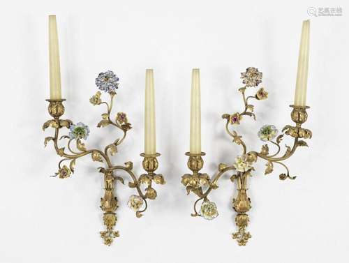 Paire d'appliques de style rococco, circa 1900 Bronze do...