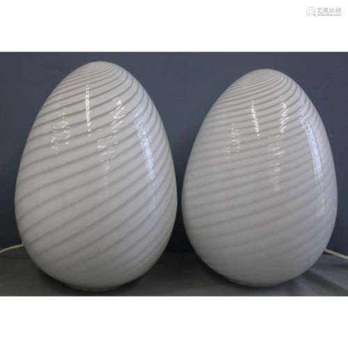 Midcentury Pair Of Italian Vetri Murano Egg Lamps.