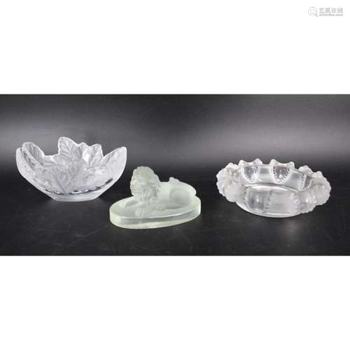 3 R. Lalique & Lalique France Cabinet Items.