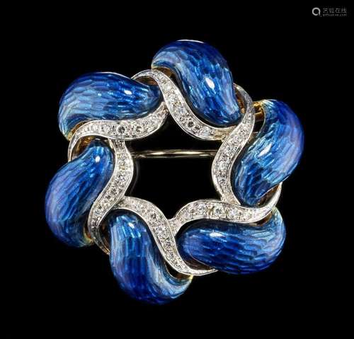 Broche émaillée bleue sertie de diamants Travail italien, or...