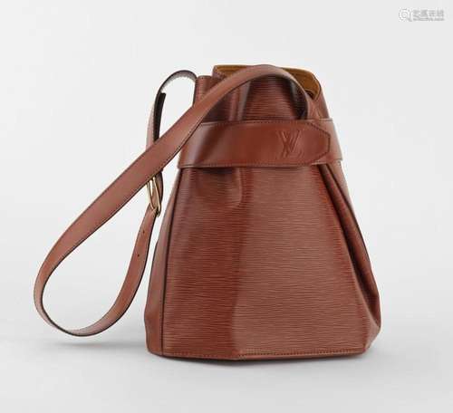 Louis Vuitton, sac seau d'épaule Cuir Epi camel, logo em...