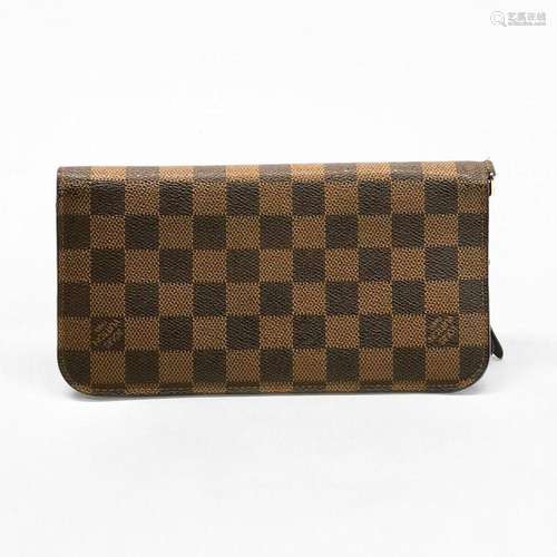 Louis Vuitton, portefeuille Cuir marron et toile enduite dam...