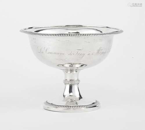 Coupe à décor de godrons dédicacée au pasteur de Trey Gély, ...