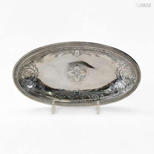 Plateau de communion ovale France, argent, L 24 cm, 190 g