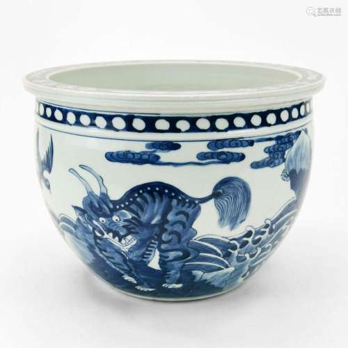 Cache-pot, Chine Porcelaine émaillée bleu et blanc à décor d...
