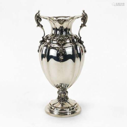 Vase à anses Miracoli, Argent 800, H 26, 600g