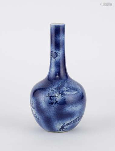 Vase bouteille, Chine, XIXe s, marque Kangxi apocryphe Porce...