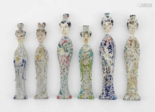 Six figurines en verre de Pékin, Chine, fin XIXe s, début XX...