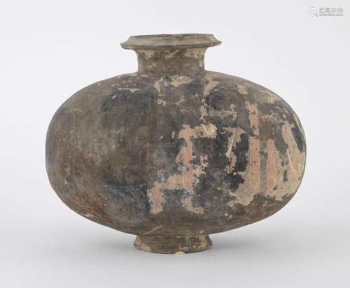 Vase cocoon, Chine, probablement dynastie Han (206 av.-220 a...