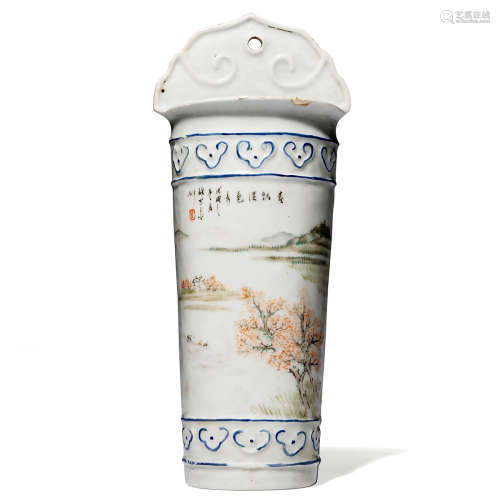 清光绪 1898年敖少泉作浅绛彩山水壁瓶