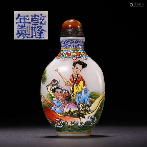 ENAMEL SNUFF BOTTLE MADE IN QIANLONG, QING DYNASTY, CHINA