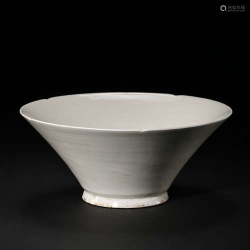 CHINA'S LATE TANG AND FIVE DYNASTIES PERIOD WHITE PORCELAIN ...