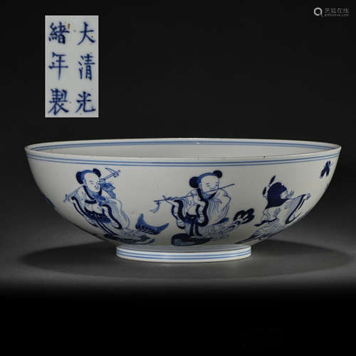 CHINESE QING DYNASTY AND GUANGXU PERIOD BLUE AND WHITE FIGUR...