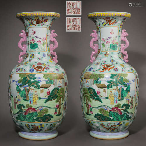 PAIR OF CHINESE QING DYNASTY LARGE BOTTLES
