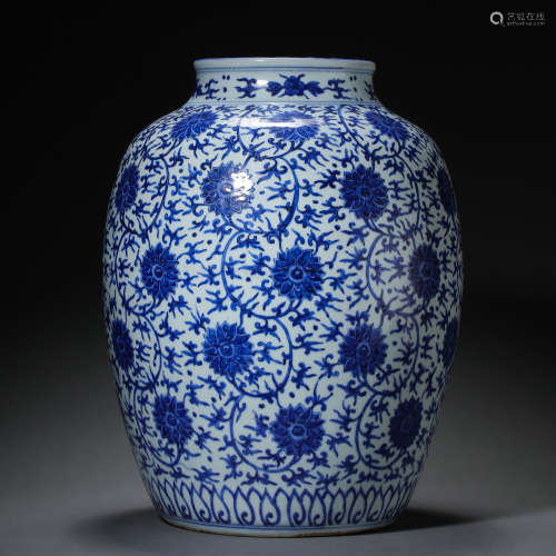 LARGE JAR WITH TANGLED BRANCHES AND PEONY PATTERN IN QING DY...