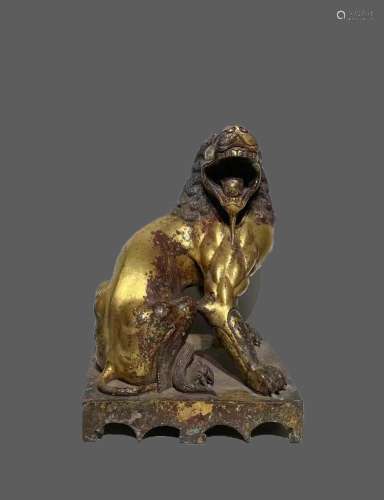 Gilt Bronze Animal Decoration铜鎏金兽