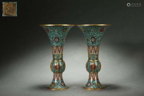 A Pair Cloisonne Flower Vases, Kangxi Reign Period, Qing Dyn...