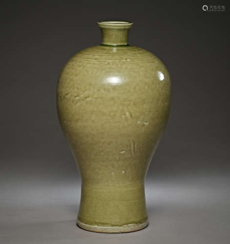 Song Dynasty of China,Celadon Prunus Vase