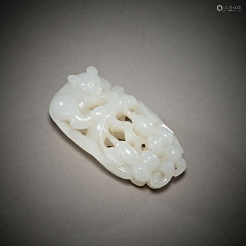 Qing Dynasty of China,Hetian Jade Squirrel and Grape