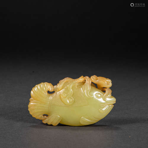 CHINESE TOPAZ FISH, QING DYNASTY