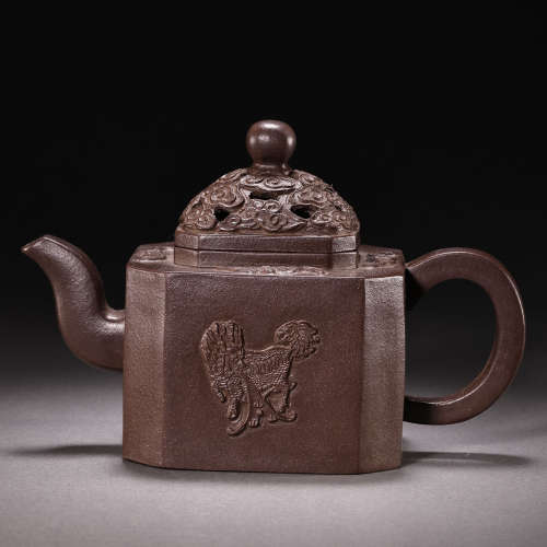 Modern Chinese Celebrity figure Zisha Teapot